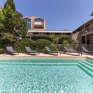 Cantosorgue 2*, LʼIsle-sur-la-Sorgue France